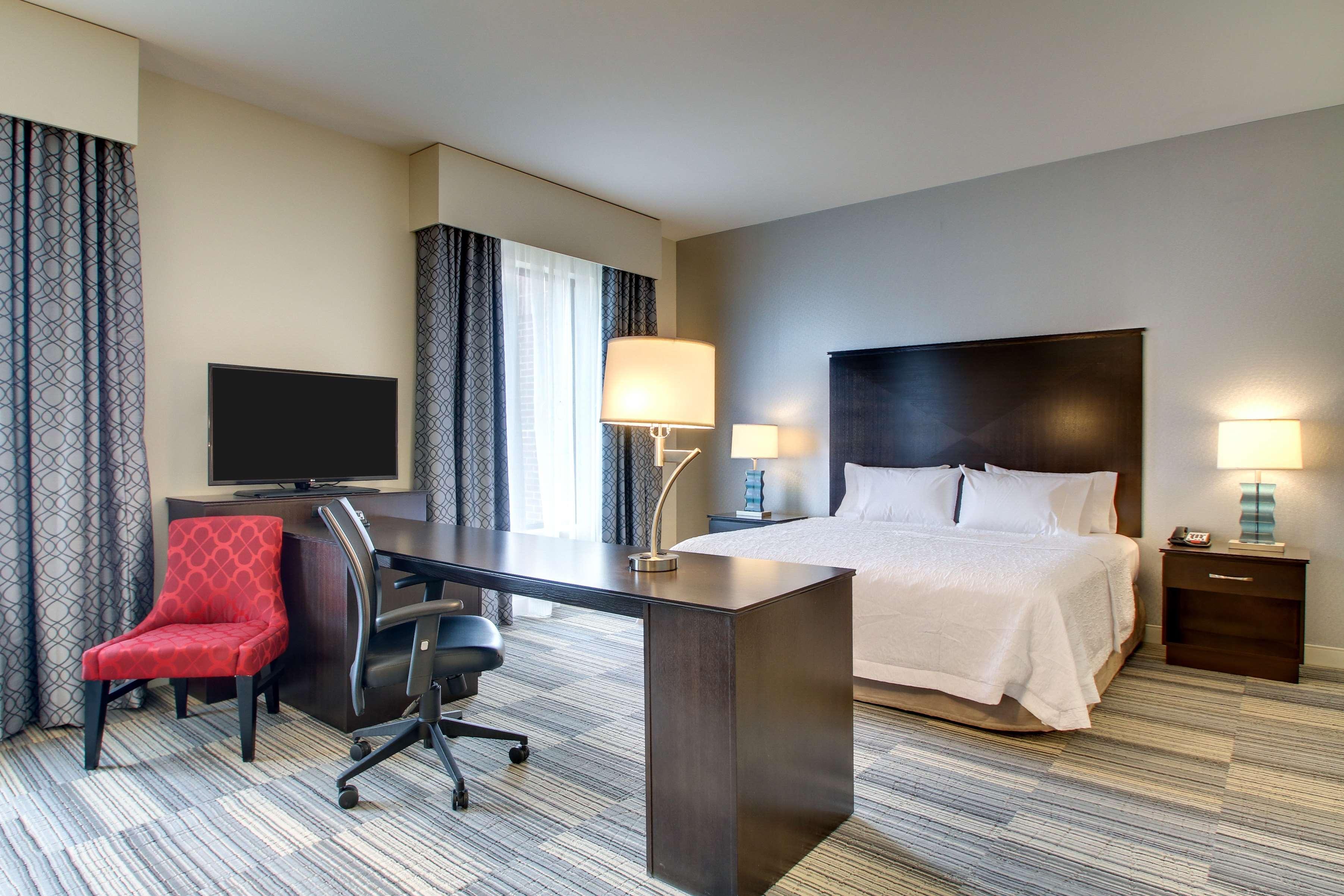 Hampton Inn & Suites Greenville Airport Екстериор снимка