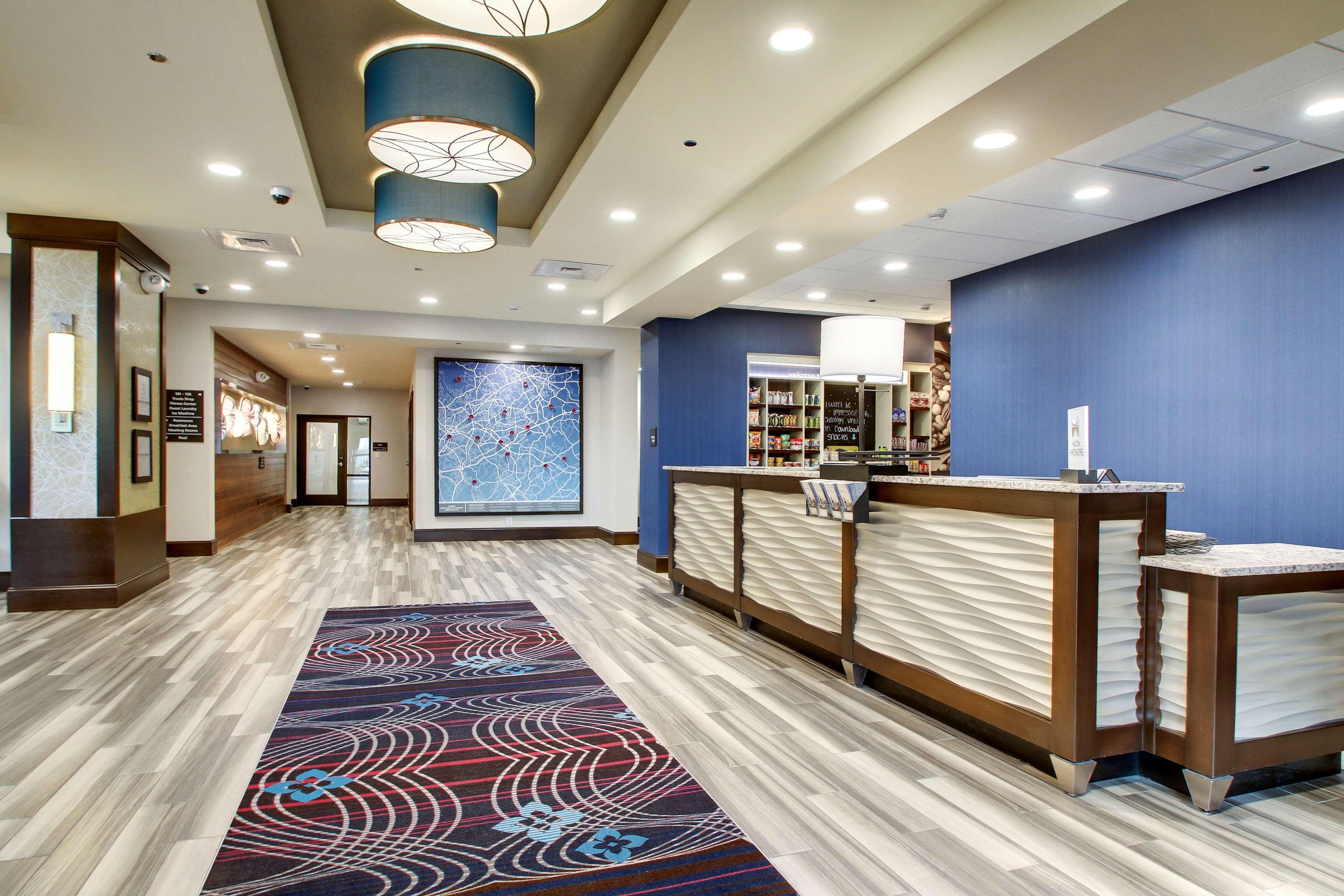Hampton Inn & Suites Greenville Airport Екстериор снимка