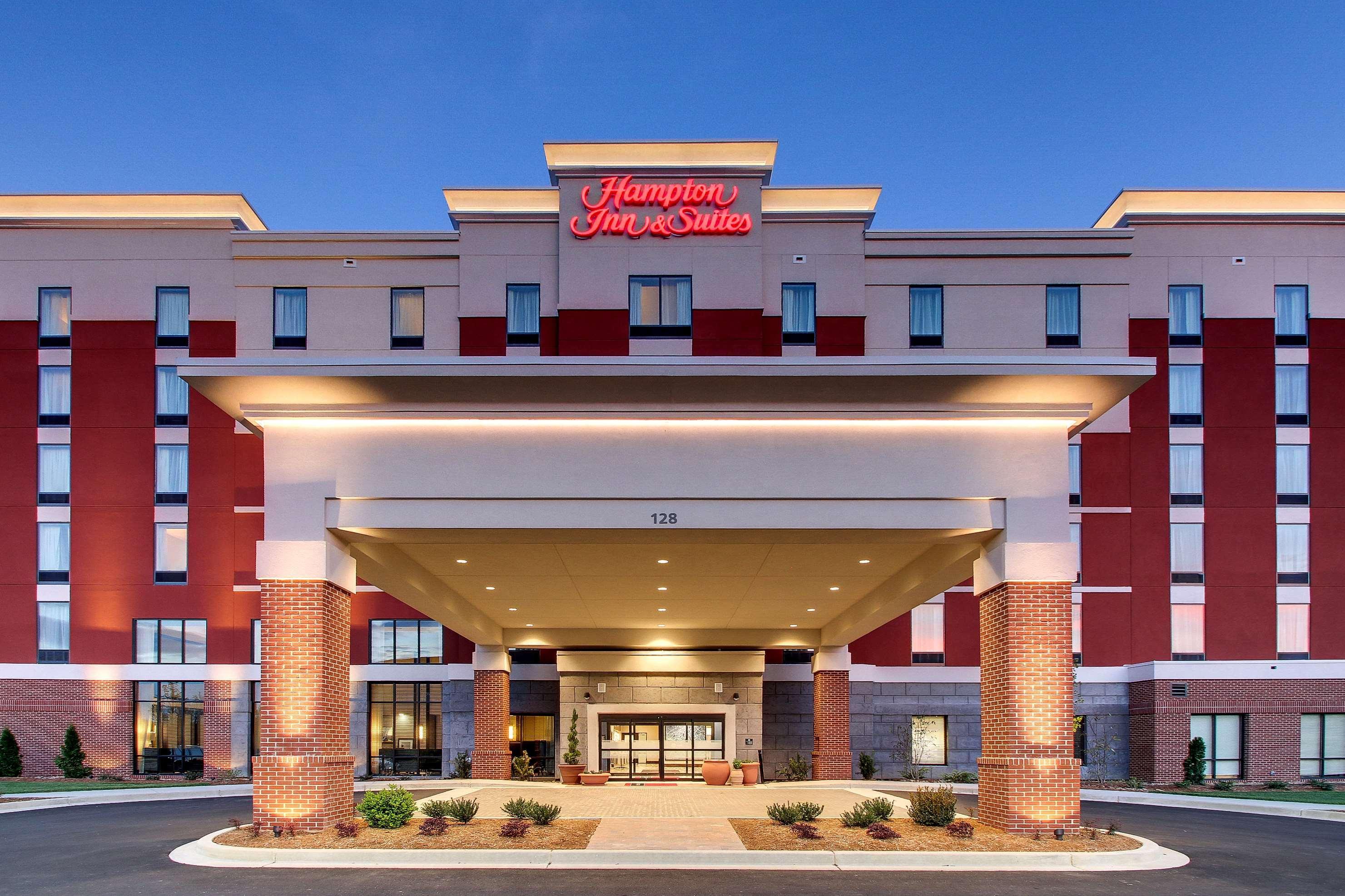 Hampton Inn & Suites Greenville Airport Екстериор снимка