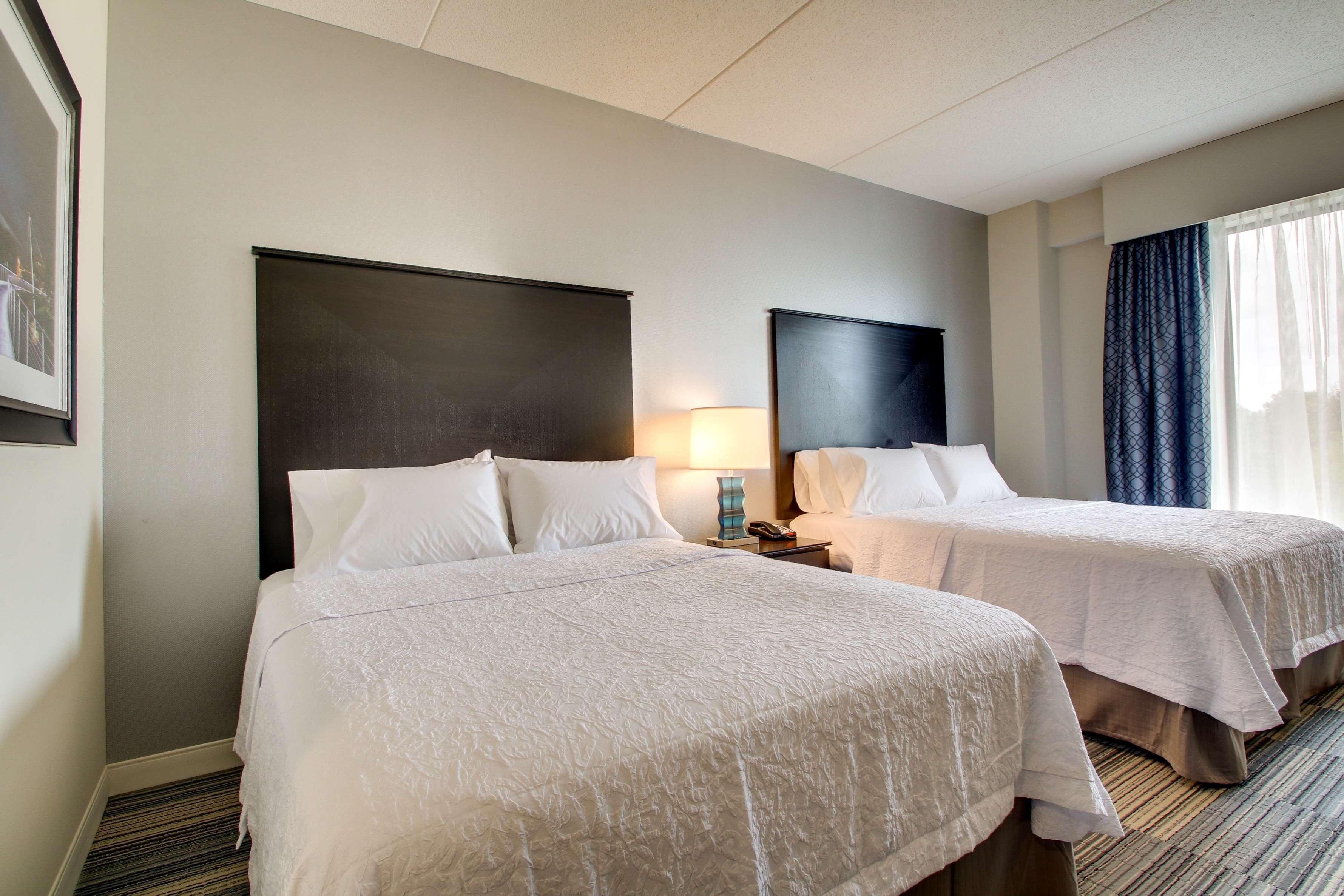 Hampton Inn & Suites Greenville Airport Екстериор снимка