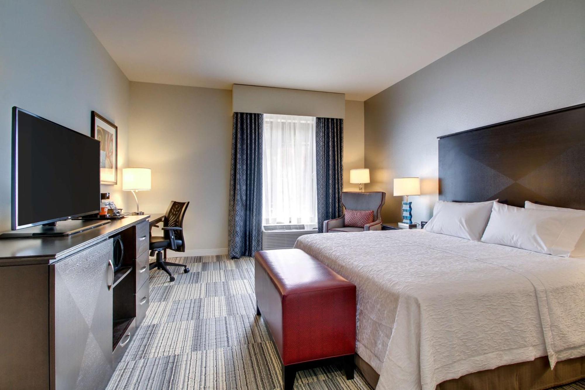 Hampton Inn & Suites Greenville Airport Екстериор снимка